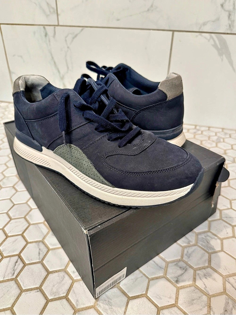 Everlane The Trainer Men's Sneakers in Blue & Gray